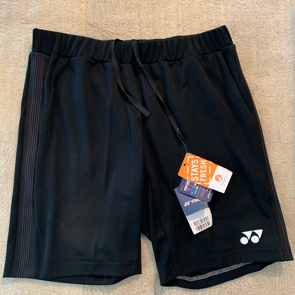 Brand new Yonex shorts! (NO TAGS)